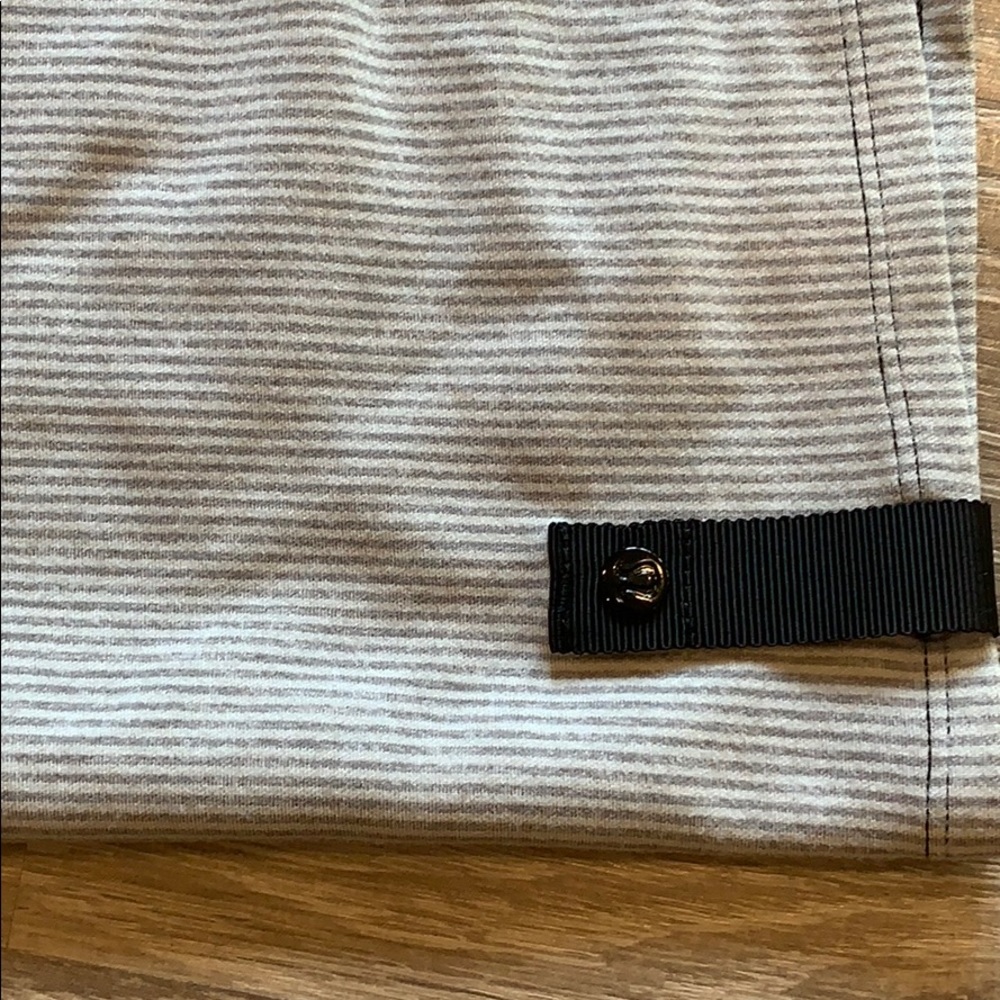 New Lululemon wrap scarf